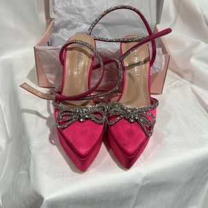 Berness platform pink heels with crystals size 6